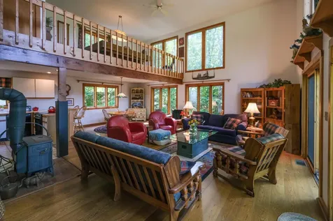 138 Gardiner Drive Londonderry VT 05148