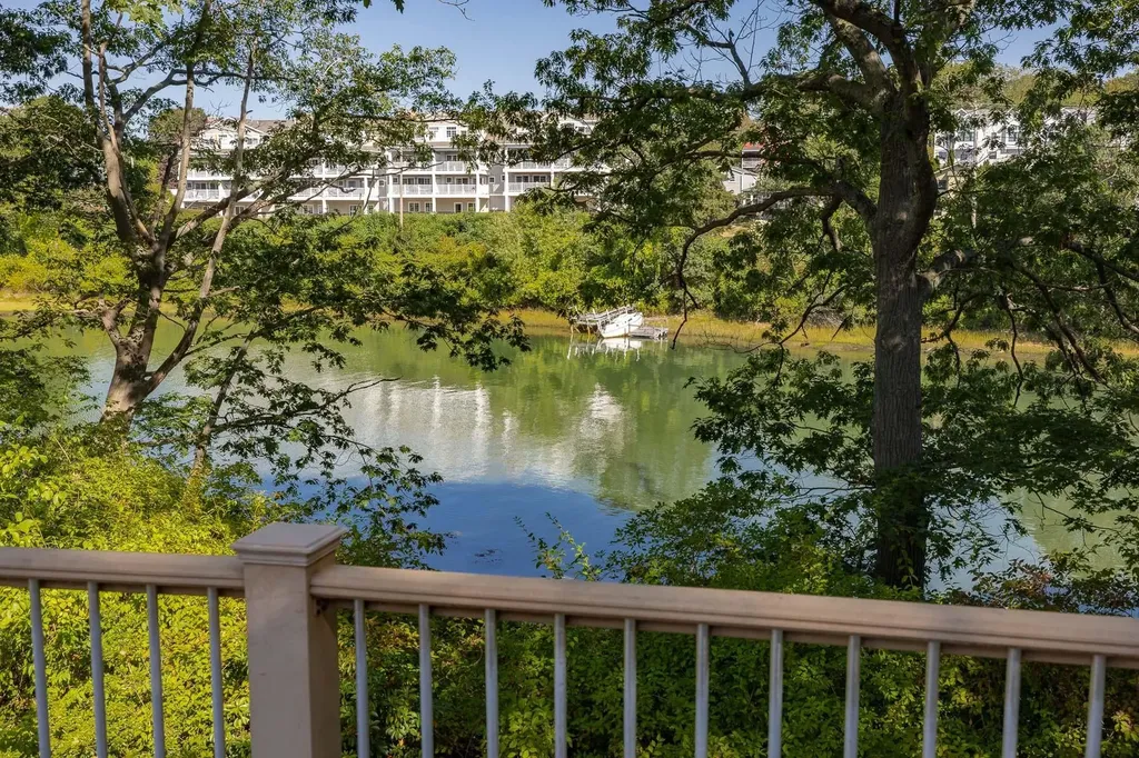 20 Mendum Avenue Kittery ME 03904