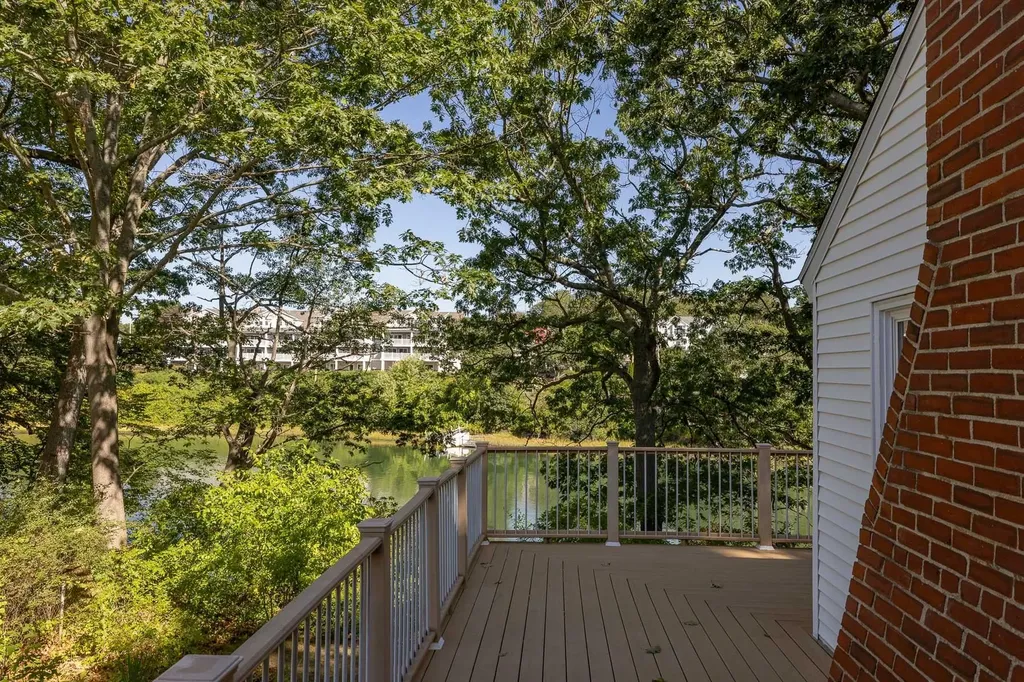 20 Mendum Avenue Kittery ME 03904