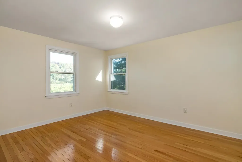 20 Mendum Avenue Kittery ME 03904