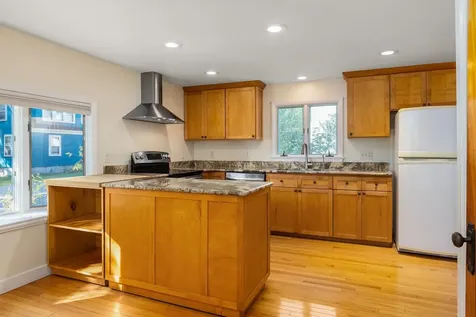 20 Mendum Avenue Kittery ME 03904