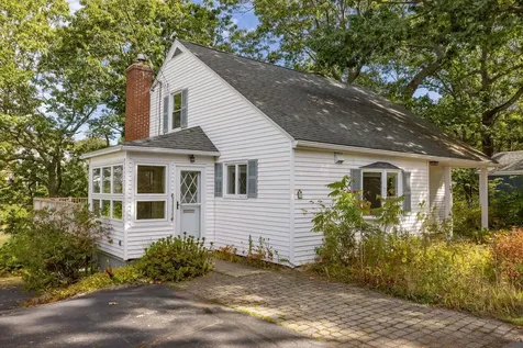 20 Mendum Avenue Kittery ME 03904