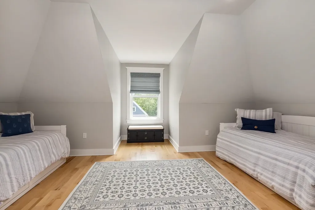 1230 Islington Street Portsmouth NH 03801