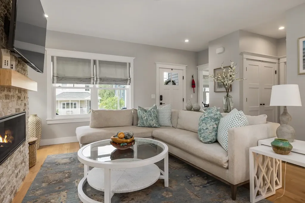 1230 Islington Street Portsmouth NH 03801