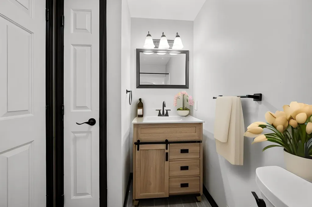 703 Old New Ipswich Road Rindge NH 03461