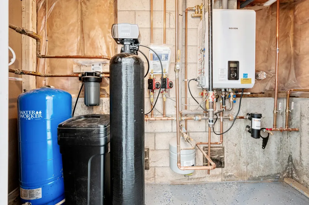 703 Old New Ipswich Road Rindge NH 03461