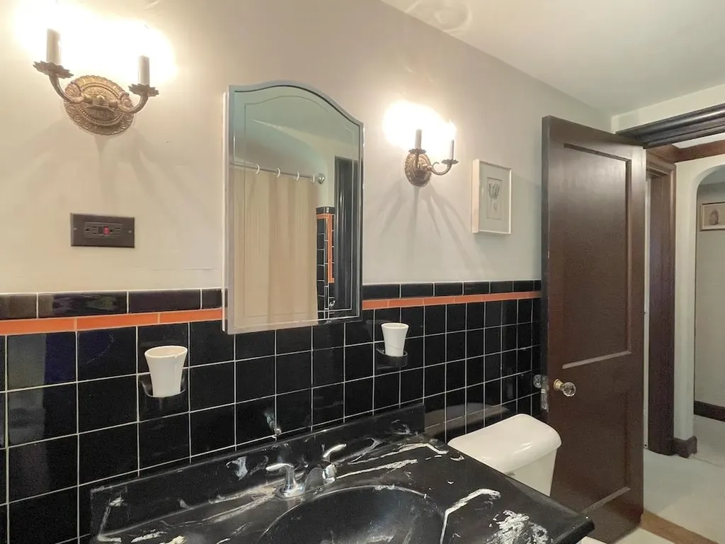 7 Nubanusit Lane Peterborough NH 03458