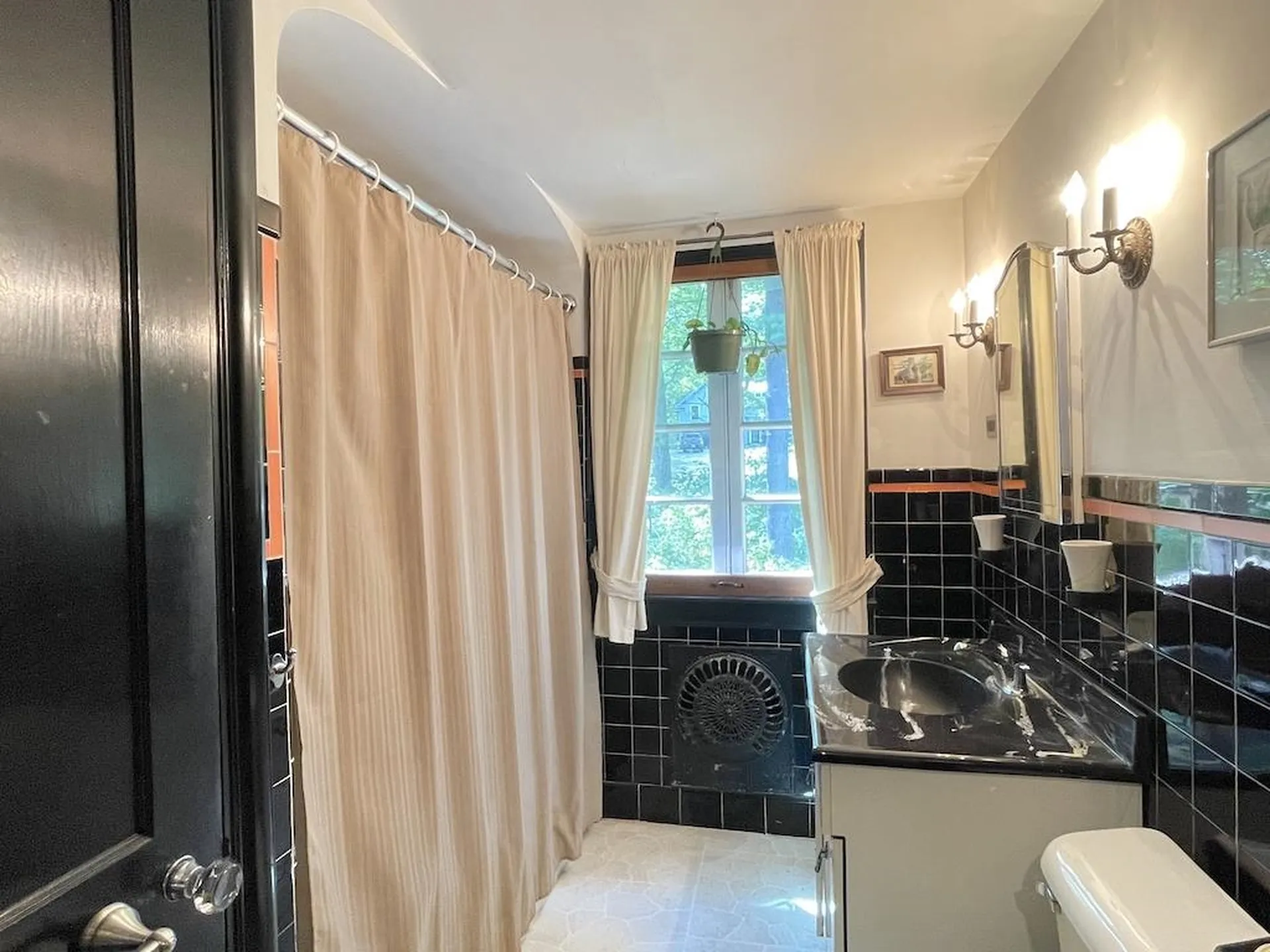 7 Nubanusit Lane Peterborough NH 03458