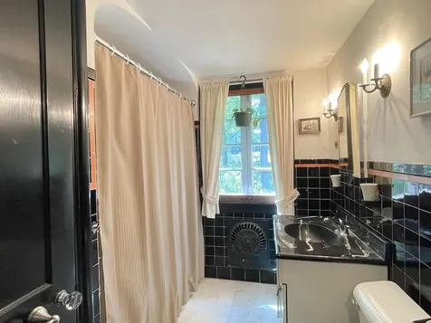 7 Nubanusit Lane Peterborough NH 03458