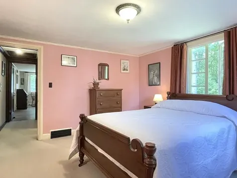7 Nubanusit Lane Peterborough NH 03458