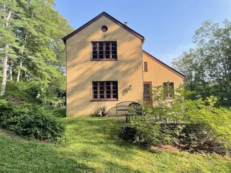 7 Nubanusit Lane Peterborough NH 03458