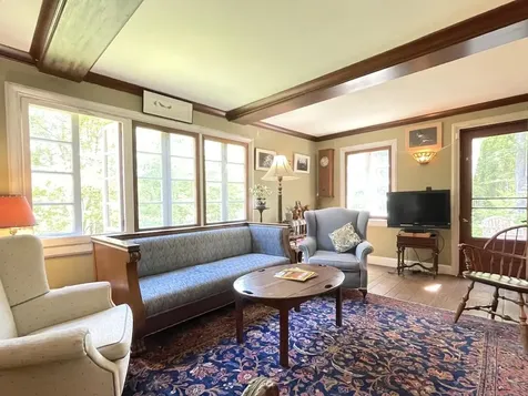 7 Nubanusit Lane Peterborough NH 03458