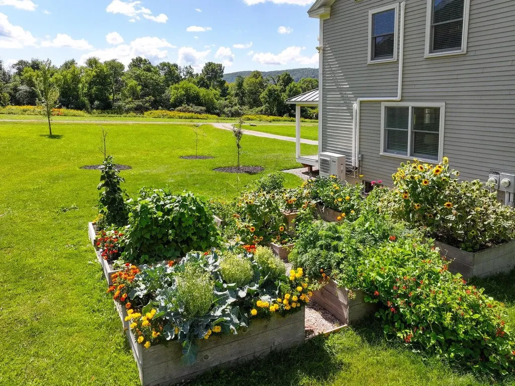 53 Doe Meadow Road Monkton VT 05443