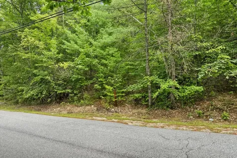 225 Kings Highway New Durham NH 03855