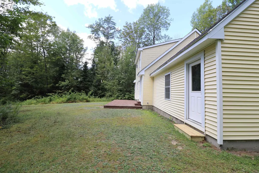 506 Burpee Hill Road Grantham NH 03753