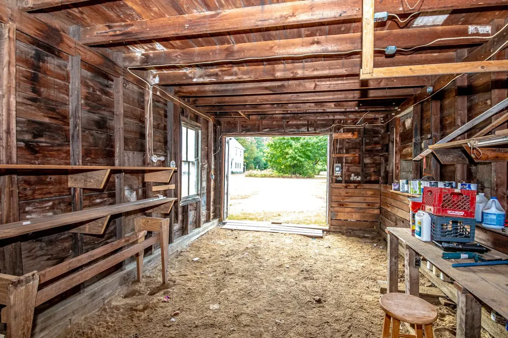 12 Forest Avenue Bartlett NH 03812