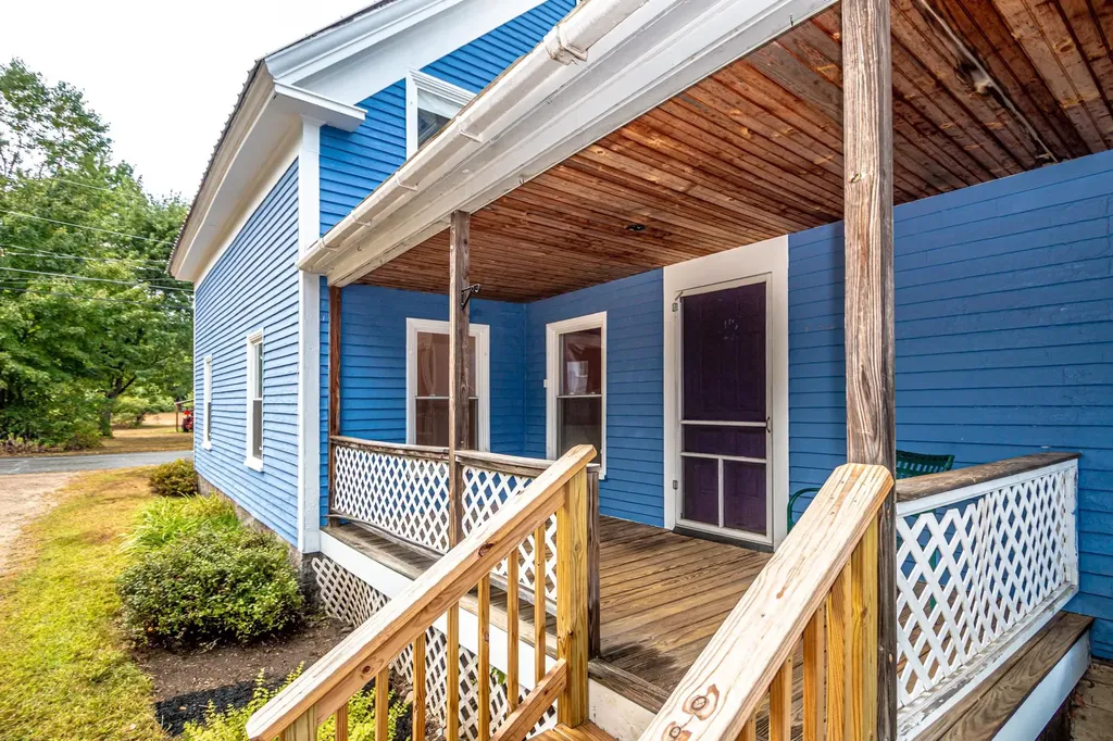 12 Forest Avenue Bartlett NH 03812