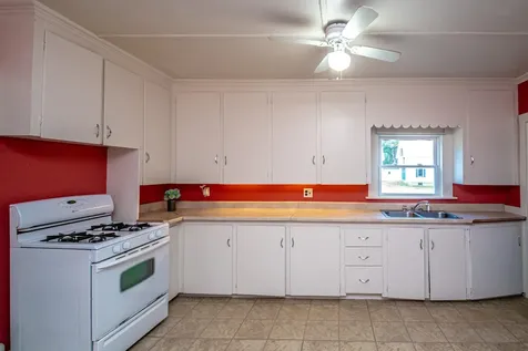 12 Forest Avenue Bartlett NH 03812