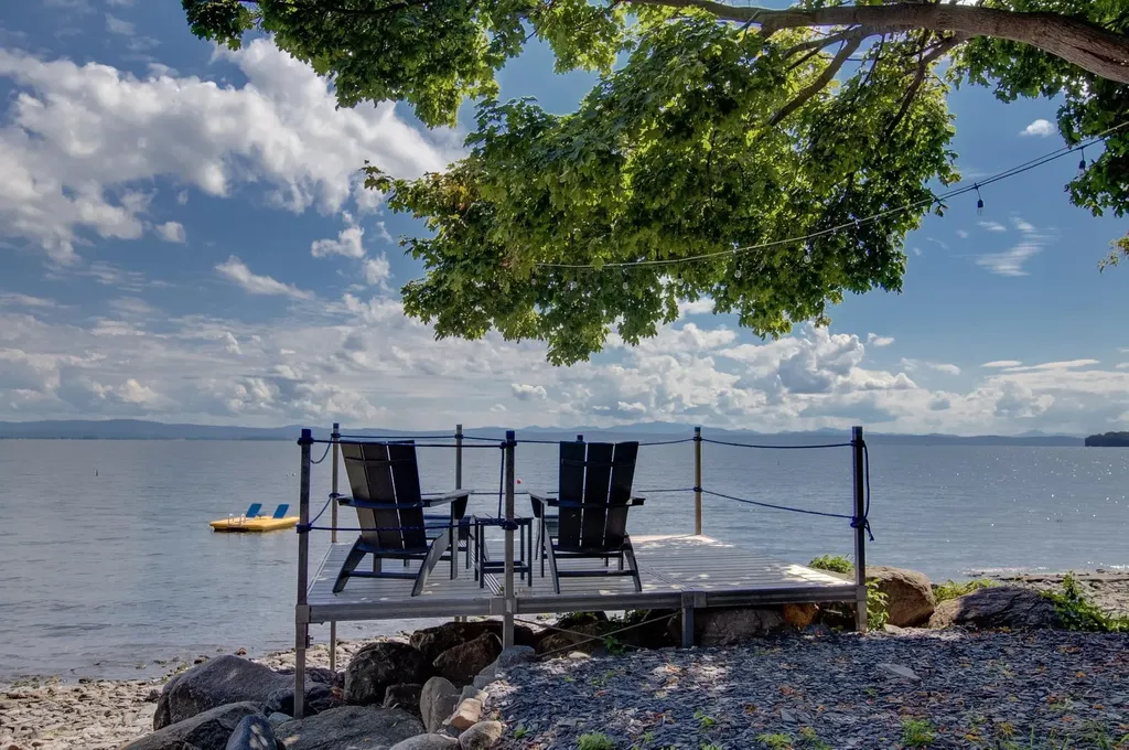 17 Mountain View Lane North Hero VT 05474