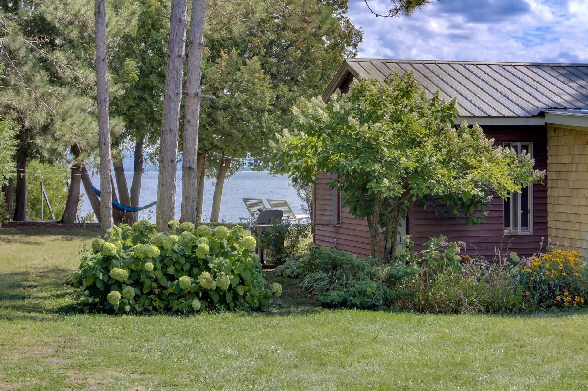 17 Mountain View Lane North Hero VT 05474