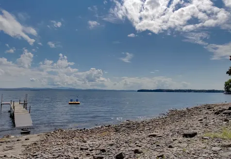 17 Mountain View Lane North Hero VT 05474