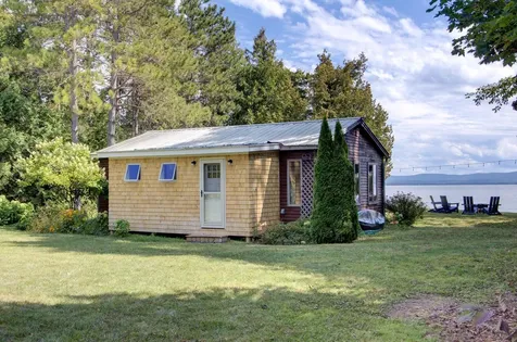 17 Mountain View Lane North Hero VT 05474