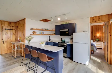 17 Mountain View Lane North Hero VT 05474