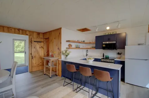 17 Mountain View Lane North Hero VT 05474