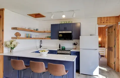 17 Mountain View Lane North Hero VT 05474