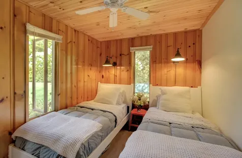 17 Mountain View Lane North Hero VT 05474