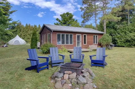 17 Mountain View Lane North Hero VT 05474