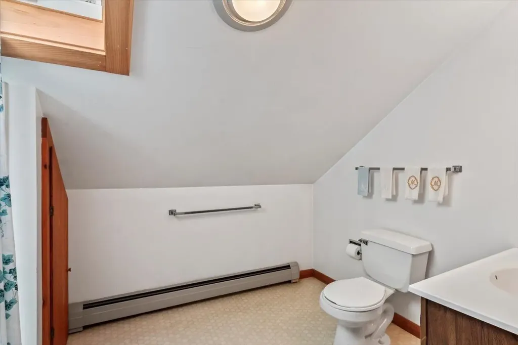 1594 Vt Route 7a Shaftsbury VT 05262