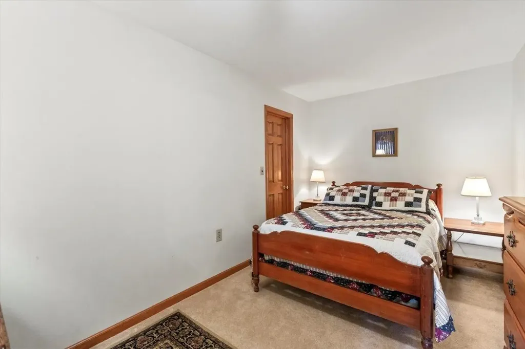 1594 Vt Route 7a Shaftsbury VT 05262