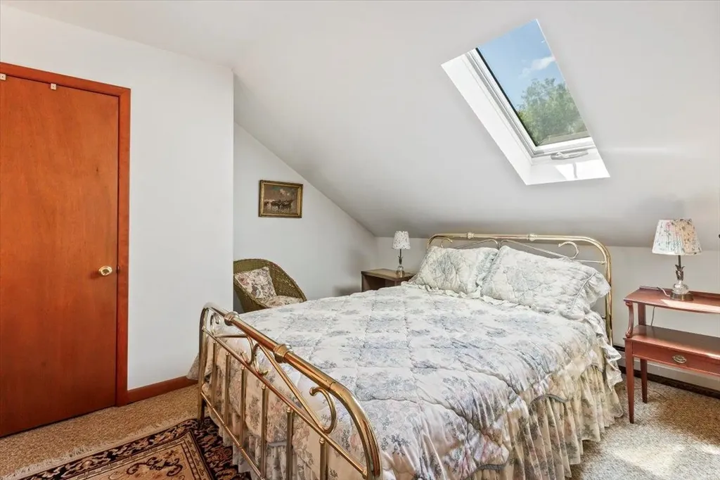 1594 Vt Route 7a Shaftsbury VT 05262