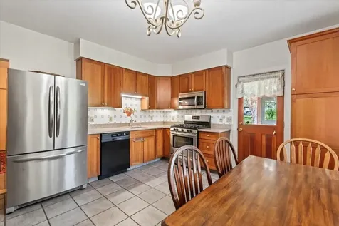 1594 Vermont Route 7a Shaftsbury VT 05262