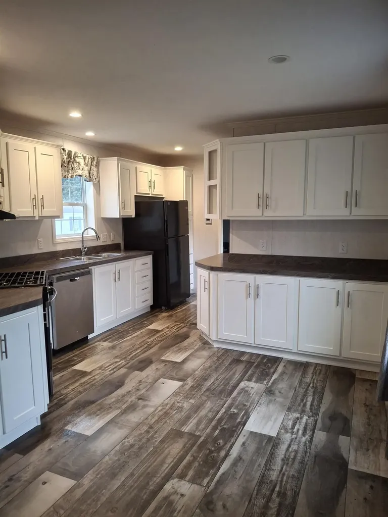 20 Duston Drive Boscawen NH 03303