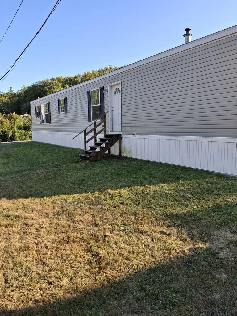 20 Duston Drive Boscawen NH 03303