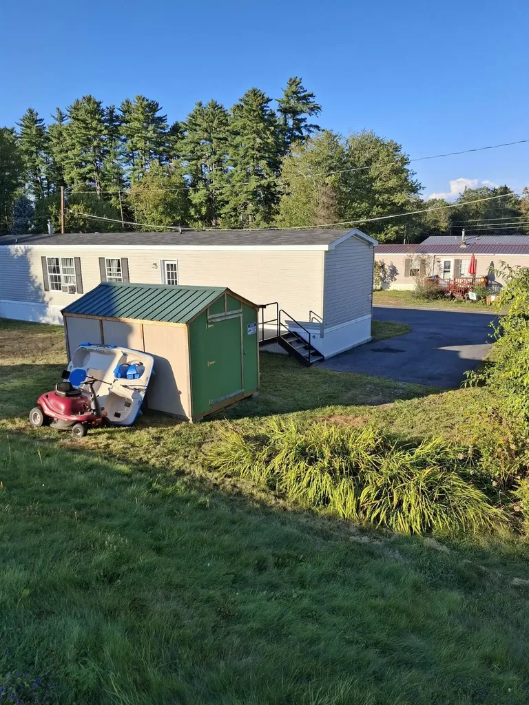 20 Duston Drive Boscawen NH 03303