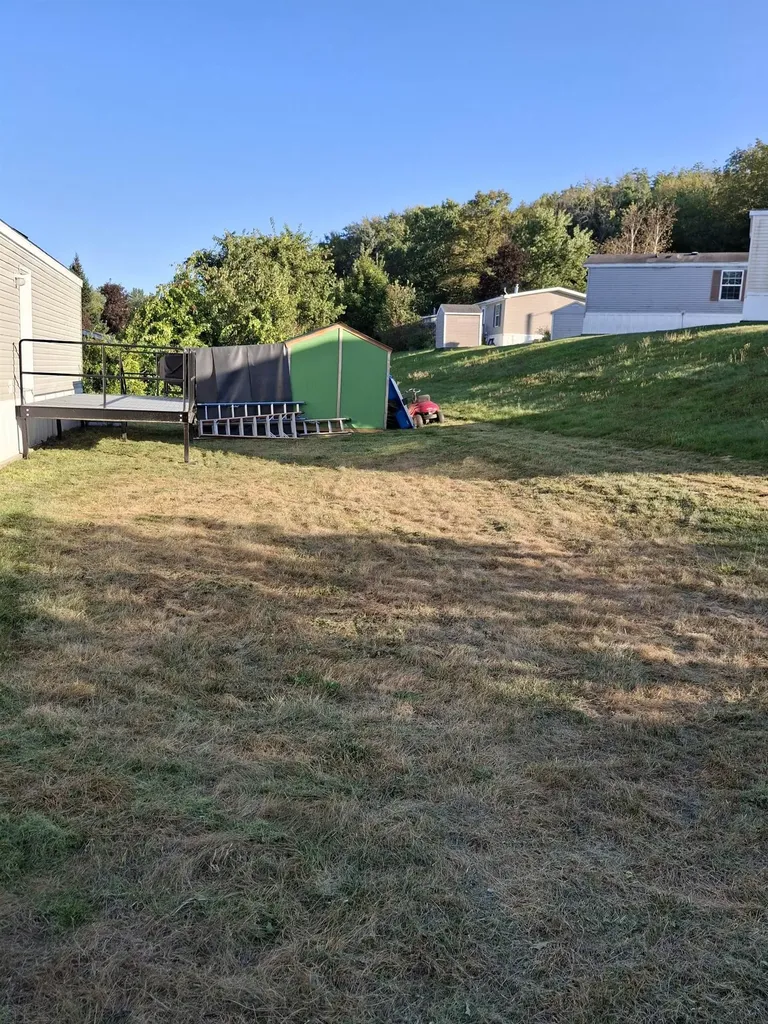 20 Duston Drive Boscawen NH 03303