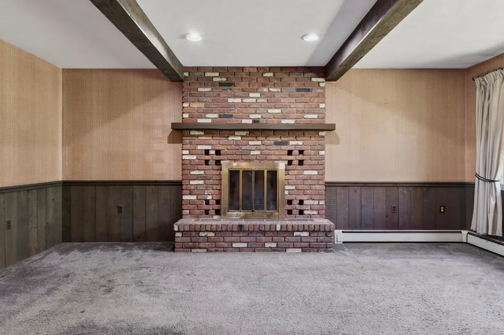 247 Meadowcrest Drive Clarendon VT 05759