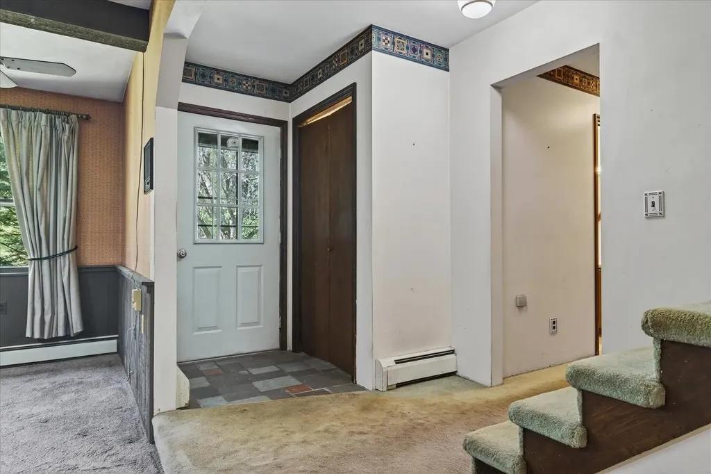 247 Meadowcrest Drive Clarendon VT 05759