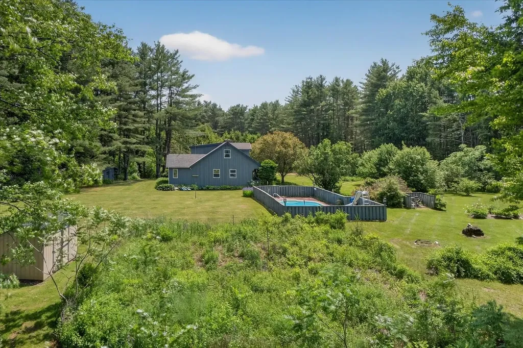 247 Meadowcrest Drive Clarendon VT 05759