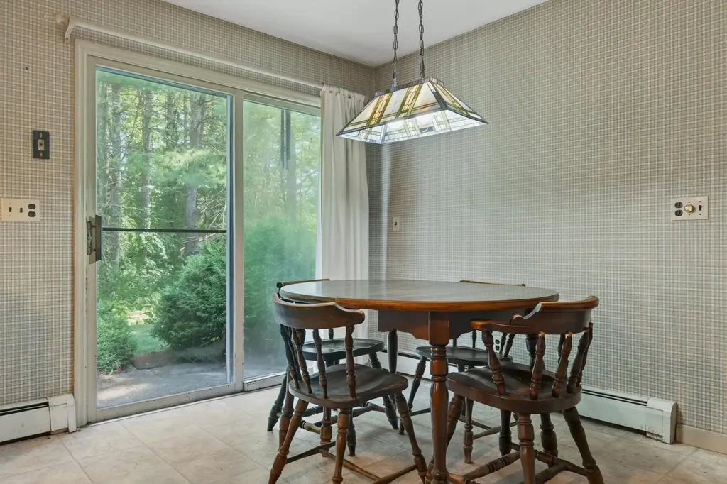 247 Meadowcrest Drive Clarendon VT 05759