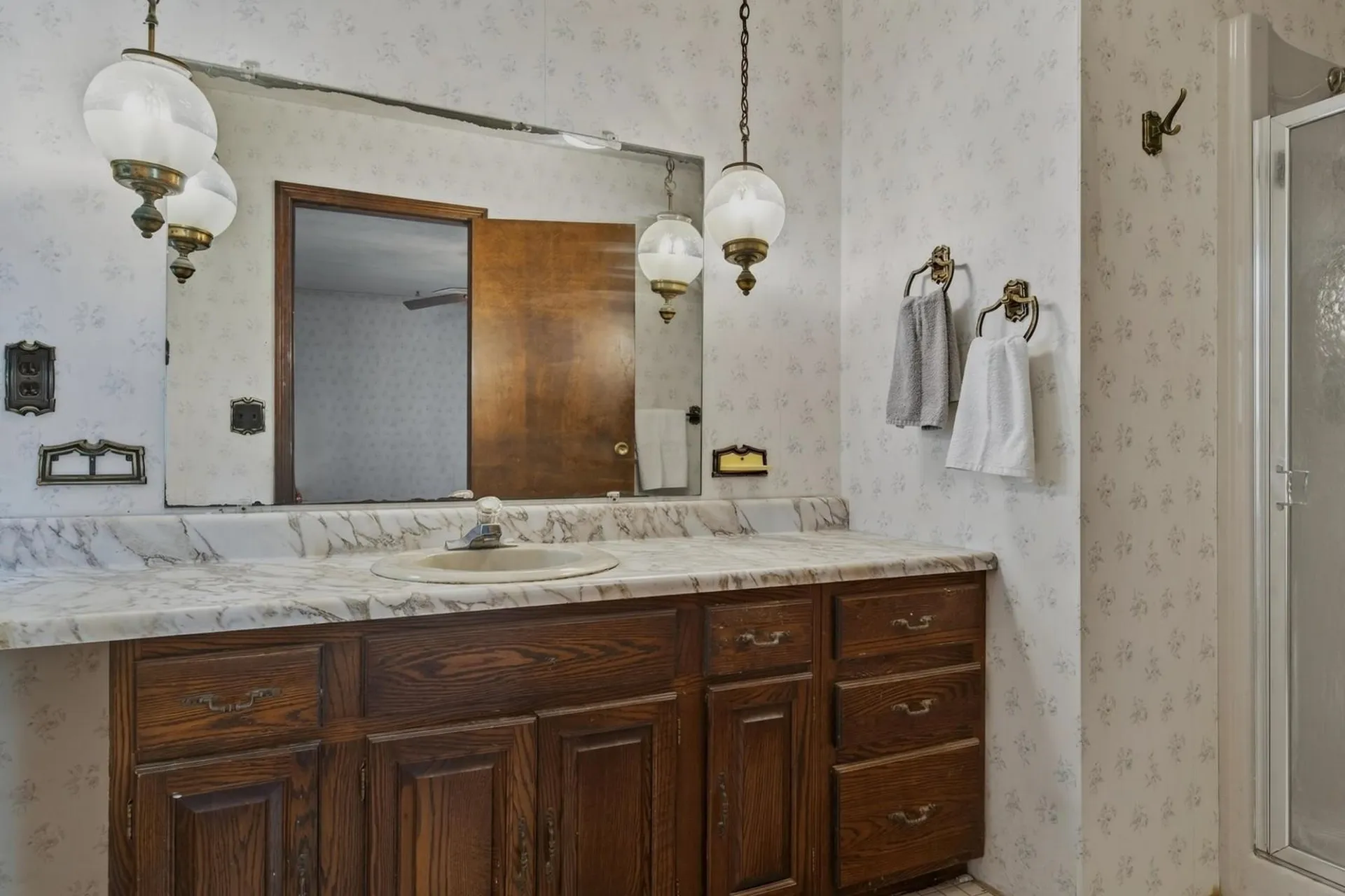 247 Meadowcrest Drive Clarendon VT 05759