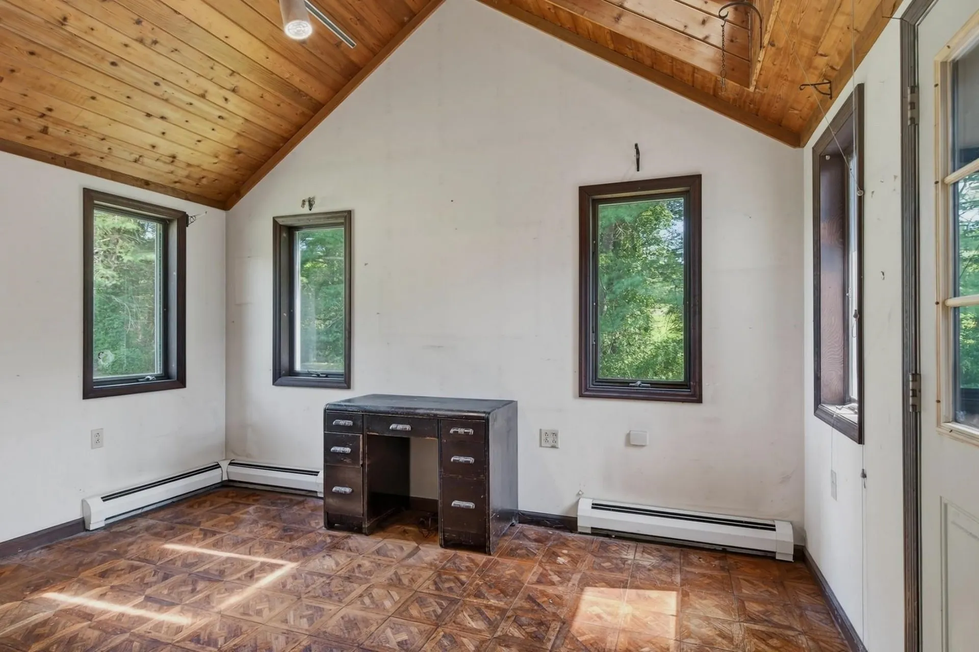 247 Meadowcrest Drive Clarendon VT 05759