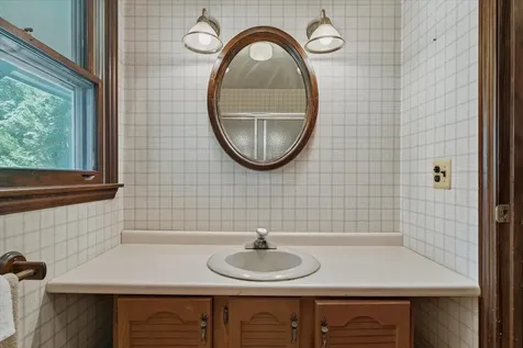 247 Meadowcrest Drive Clarendon VT 05759