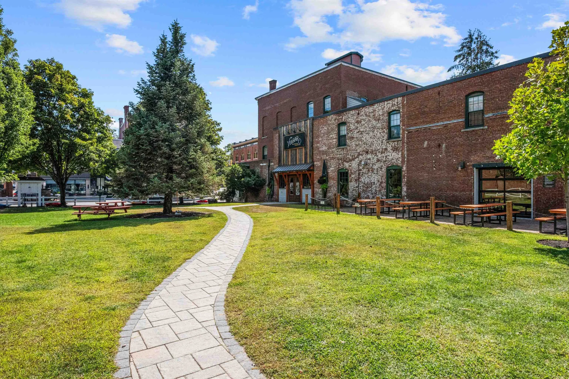 400 Central Street Franklin NH 03235