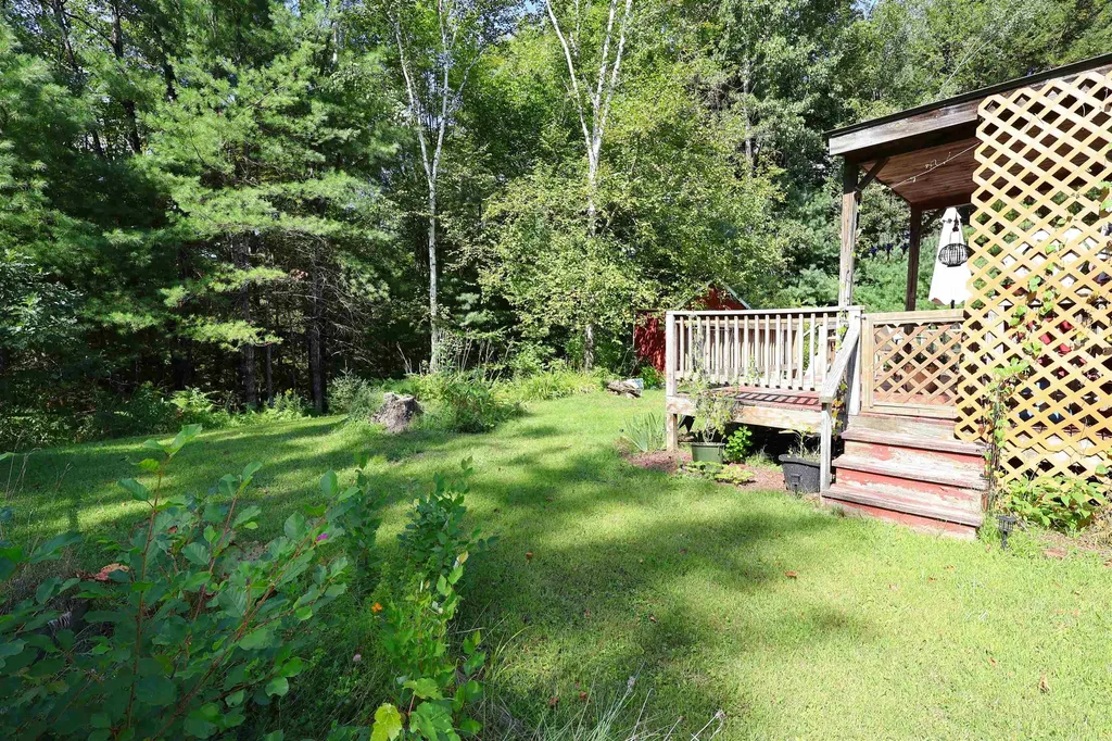 149 Willow Circle Hartford VT 05001