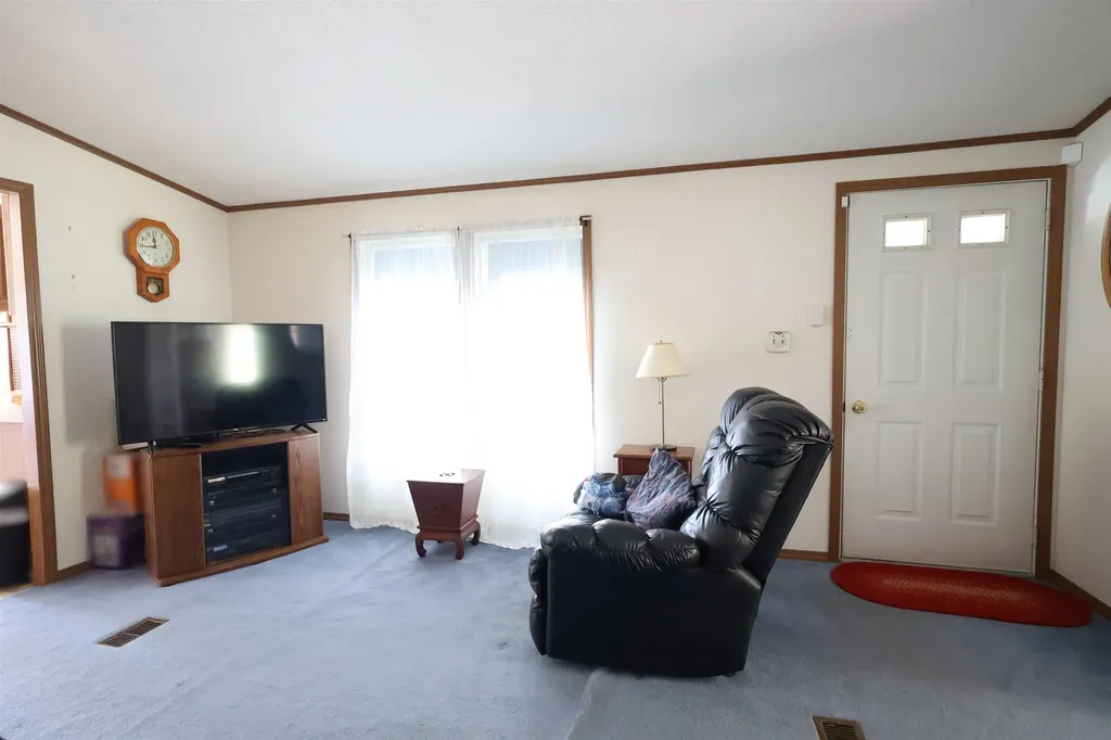 149 Willow Circle Hartford VT 05001