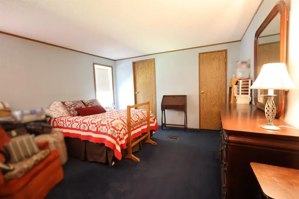 149 Willow Circle Hartford VT 05001